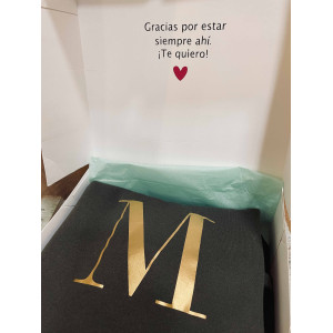 CAJA PERSONALIZADA 02