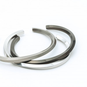 PULSERA RIGIDA ACERO